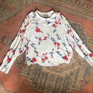 Floral Flowy long sleeve shirt